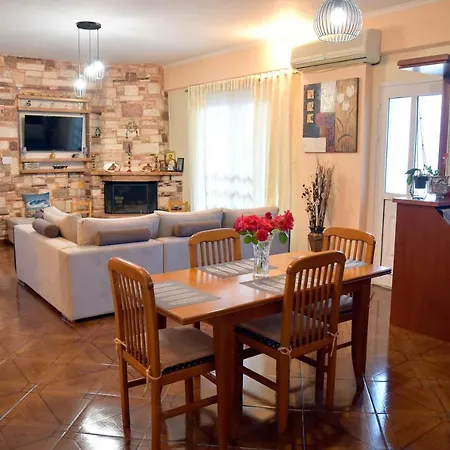 Stone Apartment *